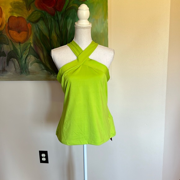 🎉Host Pick🎉 Criss-Cross Tank - Picture 1 of 6